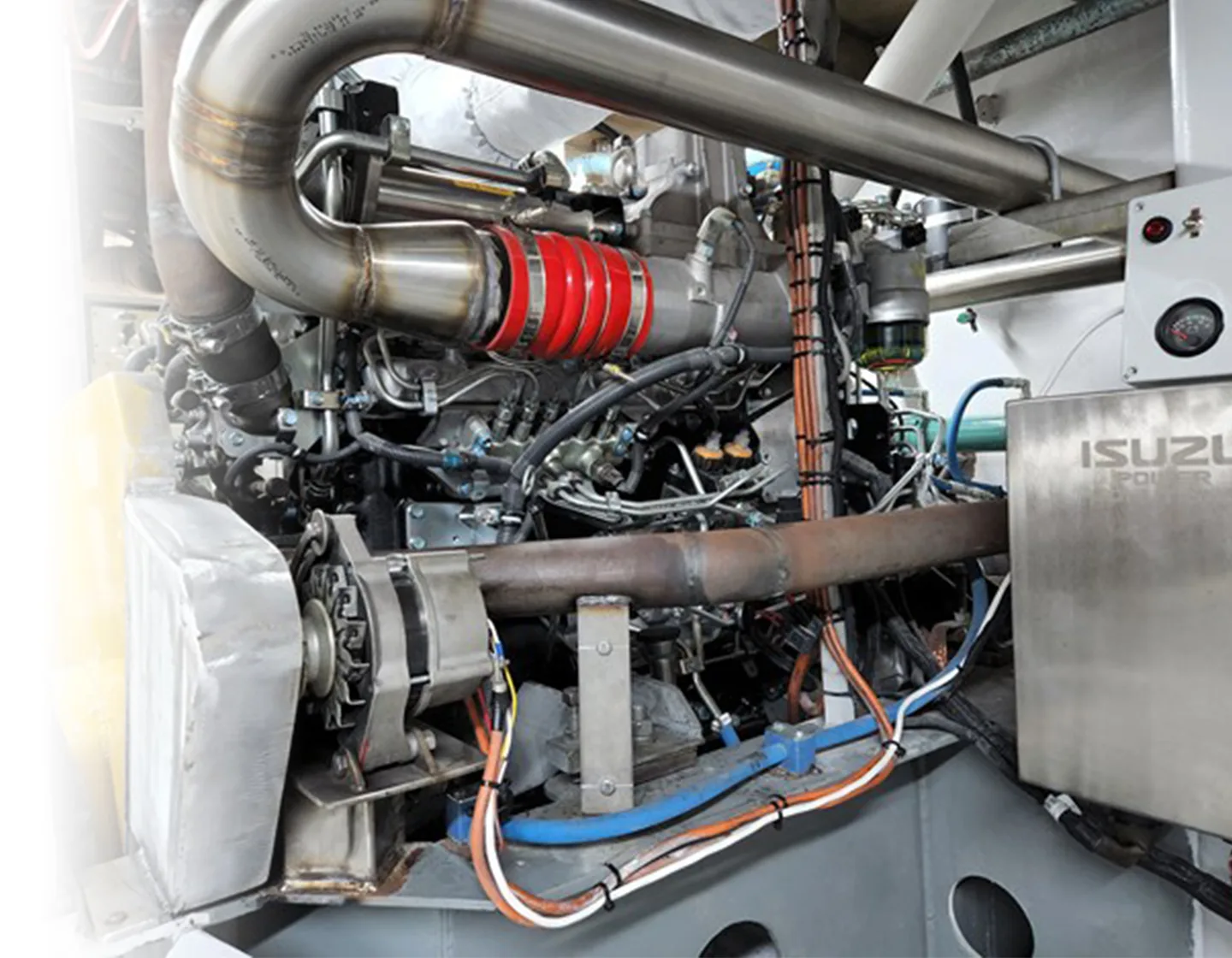 ISZS2670 ME Marine 50 50 Block 720X560 2X